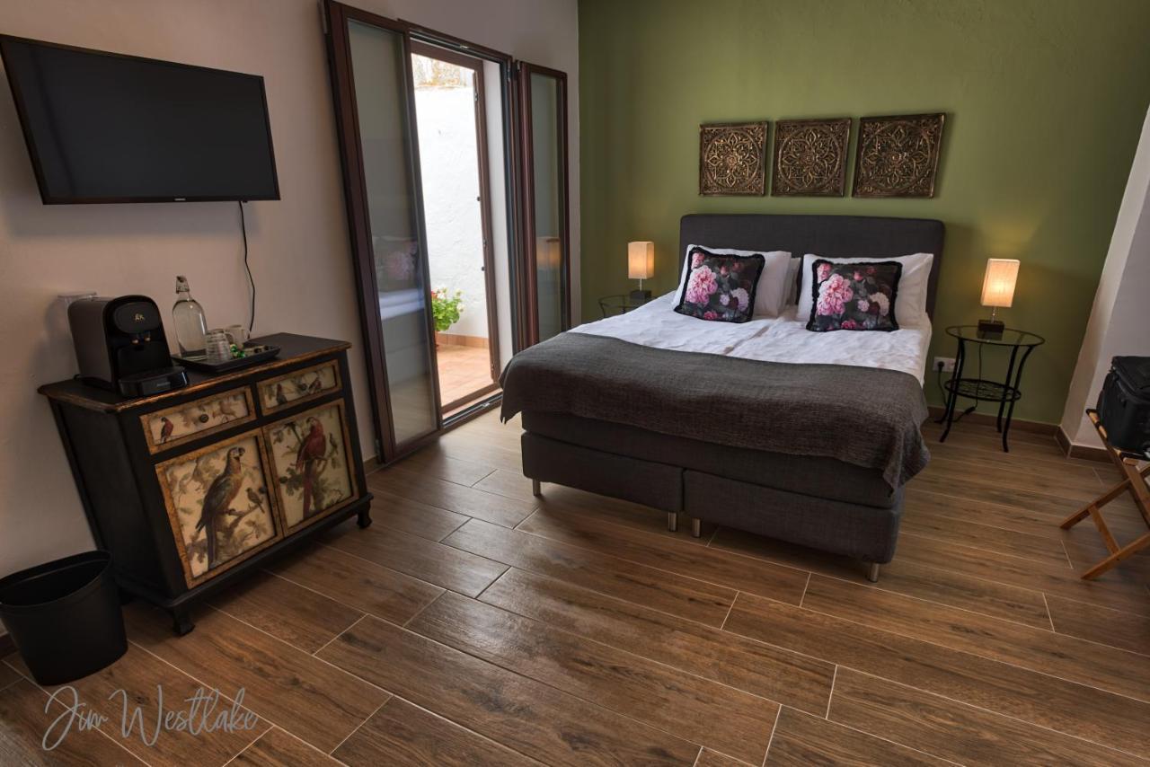 Olive Tree Bed And Breakfast Olvera Buitenkant foto